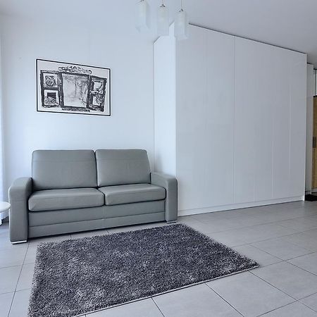 סופוט Victus Apartamenty, Apartament Cadena 3 מראה חיצוני תמונה